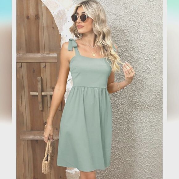 Clarisbelle shoulder tie cute mint green dress - Picture 1 of 13